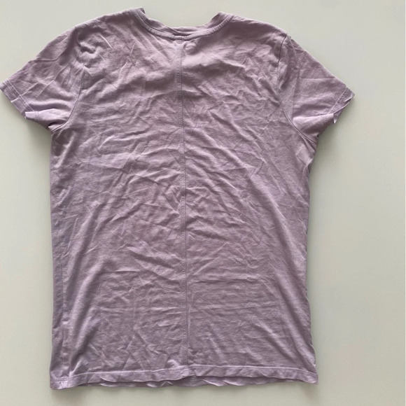 BABATON Aritzia Lilac Purple T-Shirt Size S - Picture 3 of 6